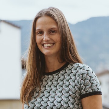 Dr. Andrea Ebner